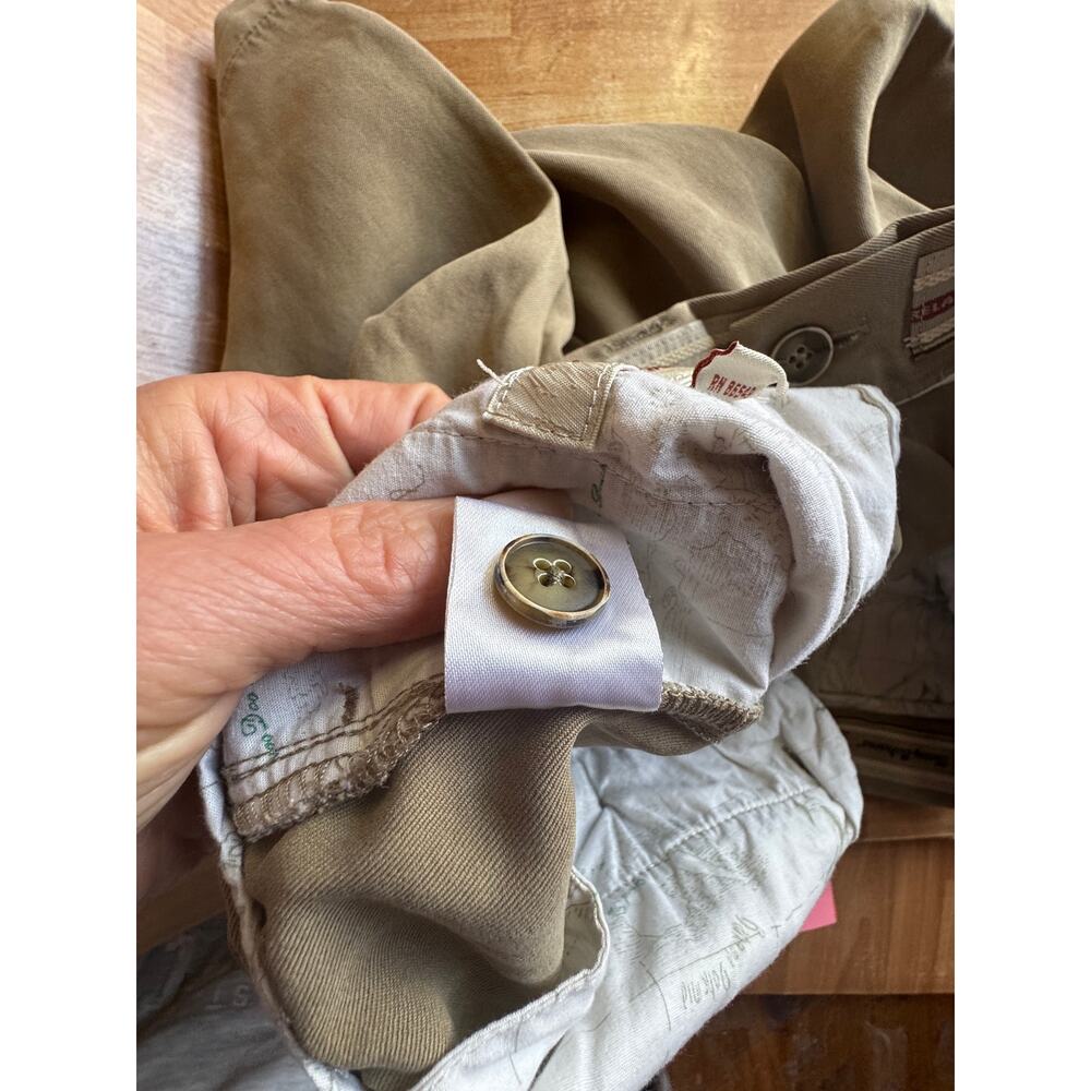 Tommy Bahama khaki, silk, men's flat front Chino golf shorts size 38 - Picture 12 of 14